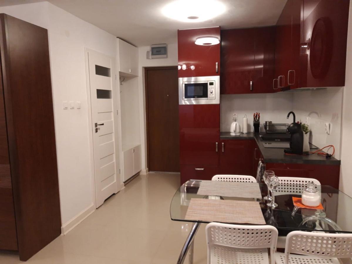 Cherry Apartament W Scislym Centrum Lägenhet Warszawa Exteriör bild