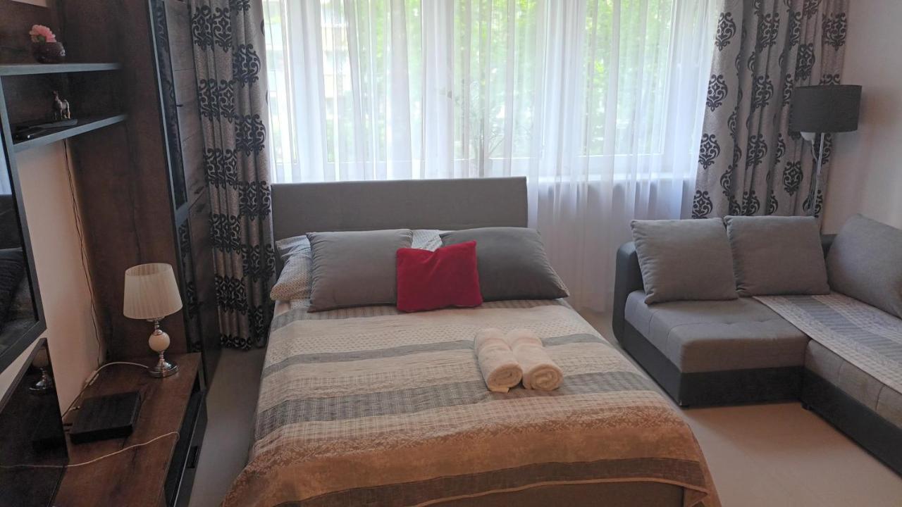 Cherry Apartament W Scislym Centrum Lägenhet Warszawa Exteriör bild